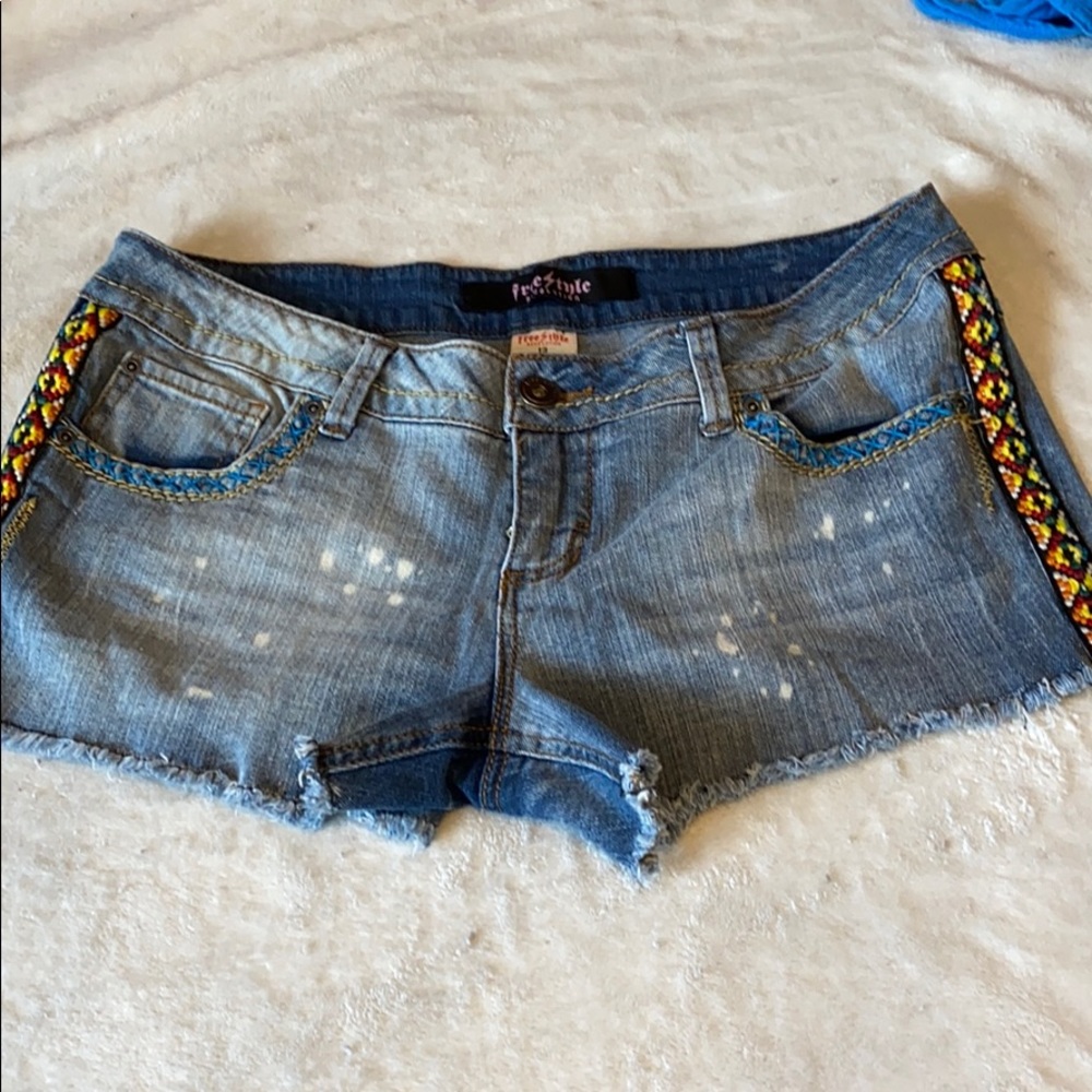 Boho embroidered jean shorts